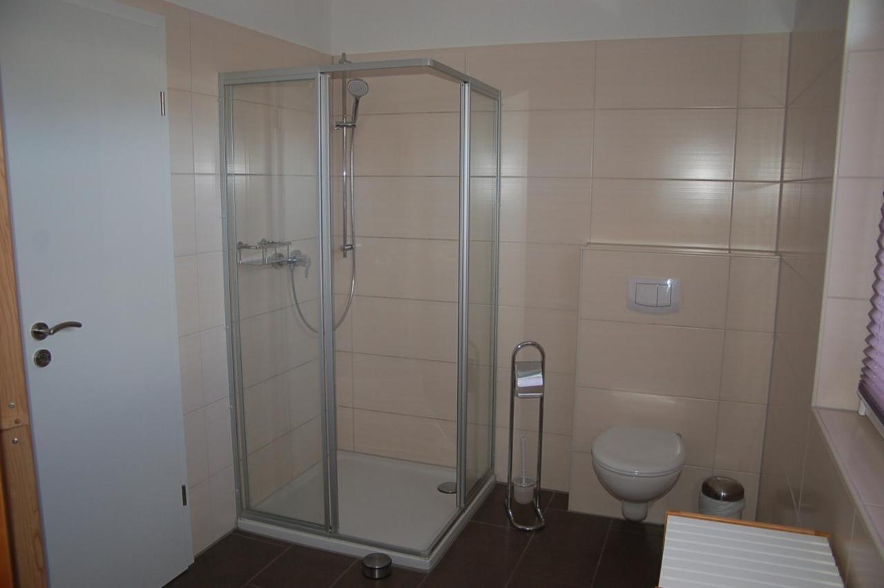 Behagliches Ferienhaus Zaunkoenig -Mit Kamin Und Sauna Tanne Bagian luar foto