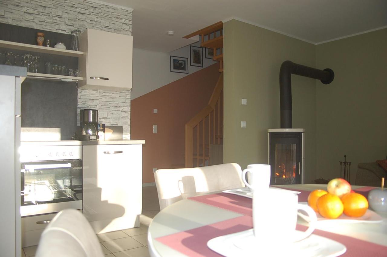 Behagliches Ferienhaus Zaunkoenig -Mit Kamin Und Sauna Tanne Bagian luar foto