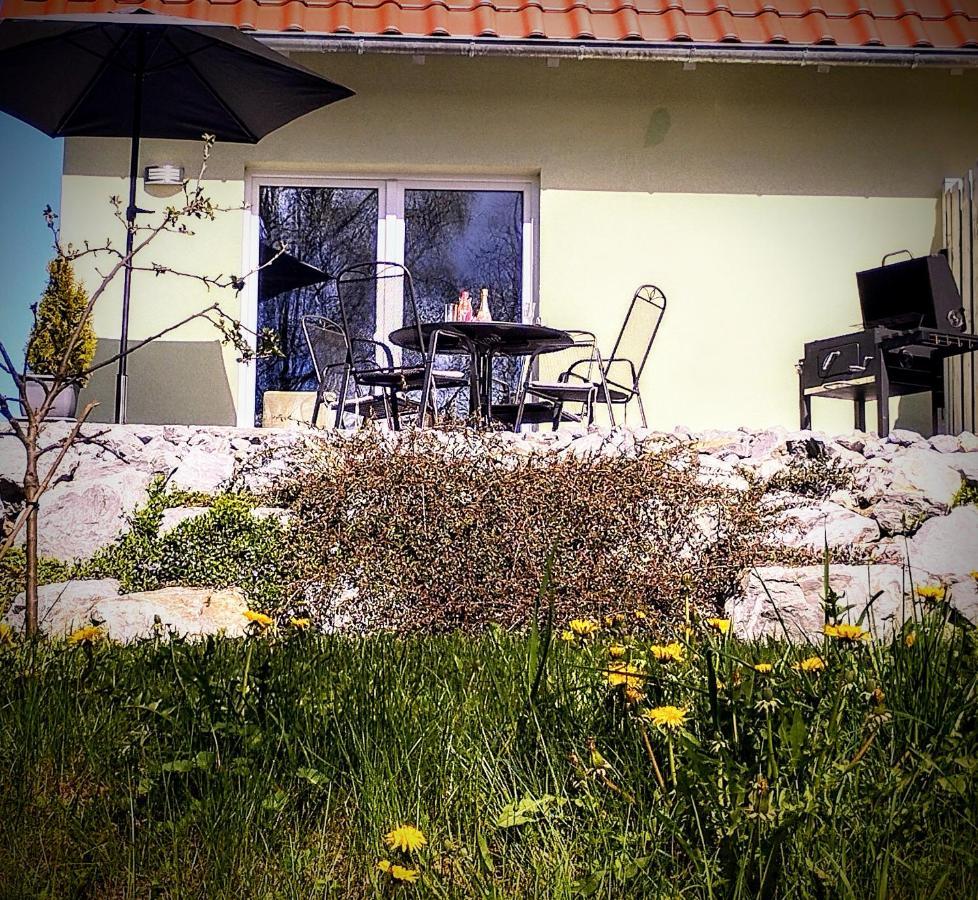 Behagliches Ferienhaus Zaunkoenig -Mit Kamin Und Sauna Tanne Bagian luar foto